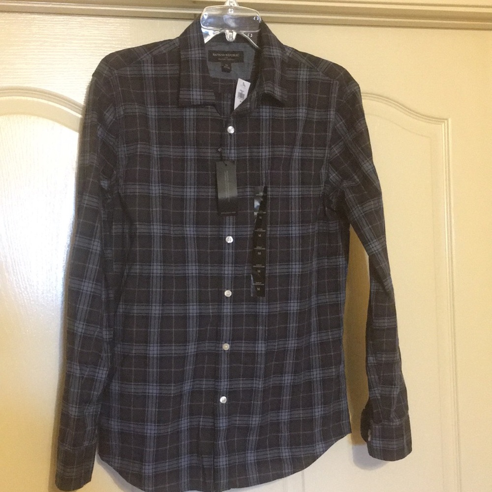 Banana Republic men’s button up shirt M Med Medium Slim Fit Untucked NEW NWT